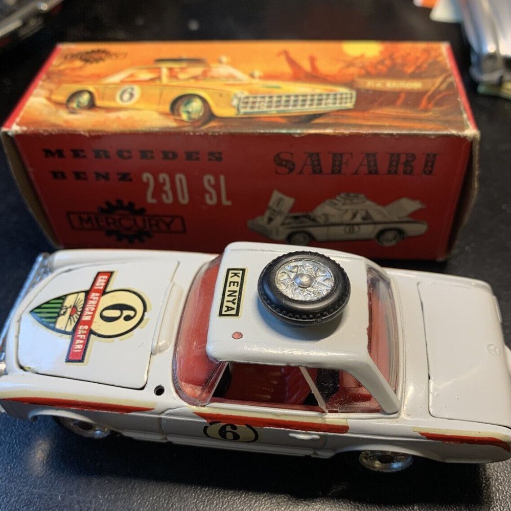 VINTAGE  Mercury - Mercedes 230 SL East African Safari 4” Nrmt Car #36 Italy Mib